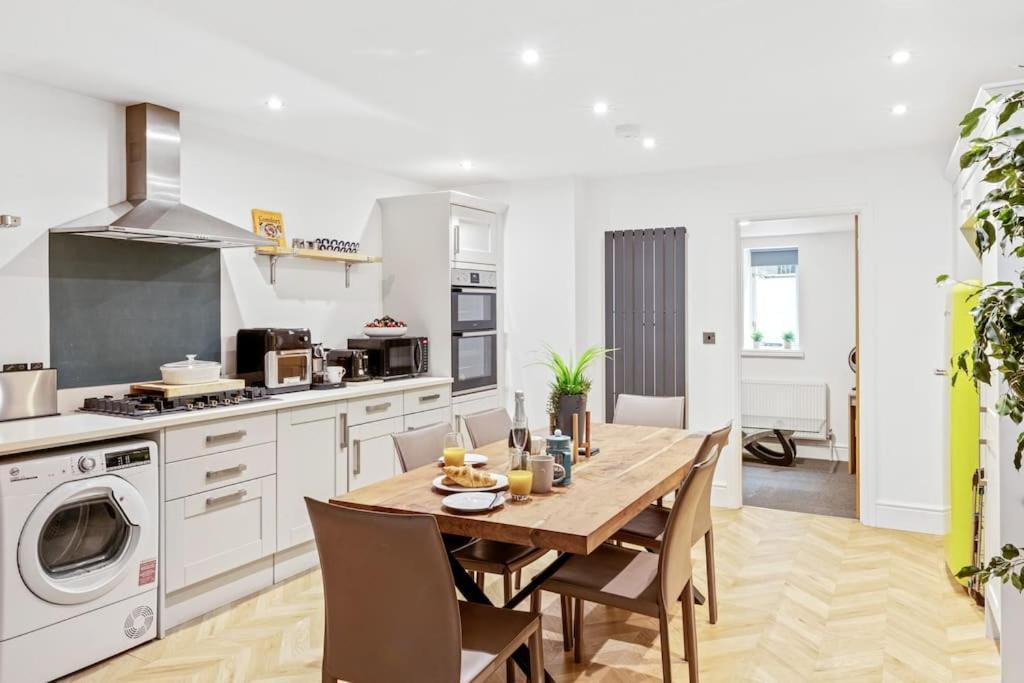 Luxurious 3 Bedroom Apartment In Park Estate Nottingham Exteriér fotografie